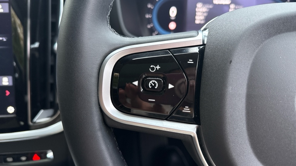 Used Volvo V60 2025 for sale - 76773290: Photo 19