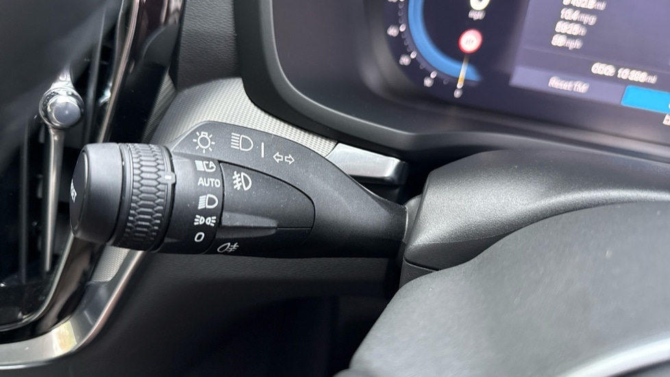 Used Volvo V60 2025 for sale - 76773290: Photo 21