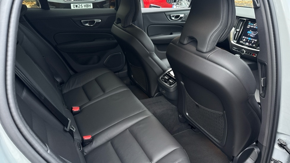 Used Volvo V60 2025 for sale - 76773290: Photo 6