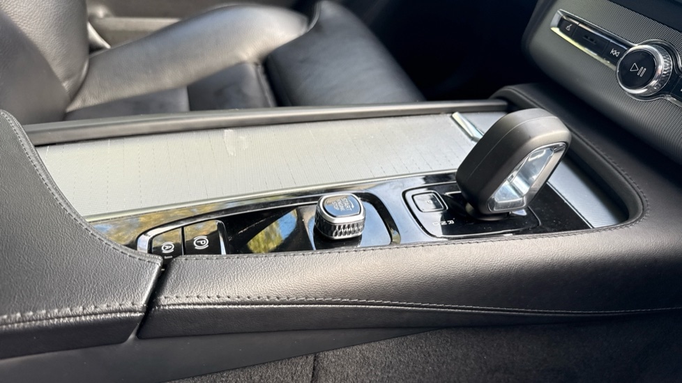 Used Volvo XC90 2022 for sale - 76652393: Photo 29