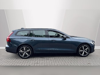 Used Volvo V60 2025 for sale - 75472419: Photo