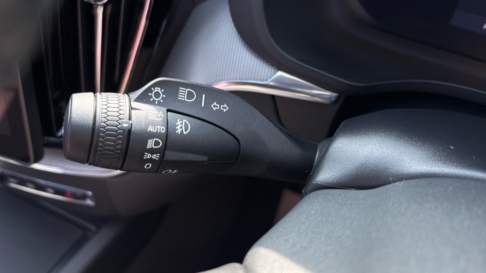 Used Volvo XC60 2025 for sale - 77979026: Photo 39