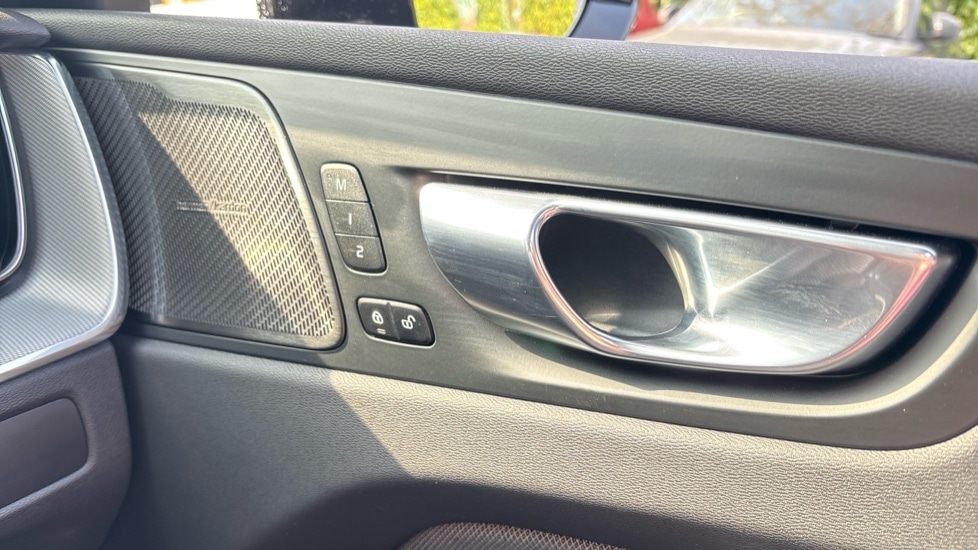 Used Volvo XC60 2025 for sale - 77979026: Photo 42