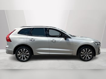 Used Volvo XC60 2023 for sale - 79087696: Photo