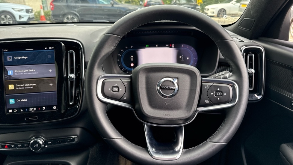 Used Volvo XC40 2024 for sale - 76826641: Photo 10