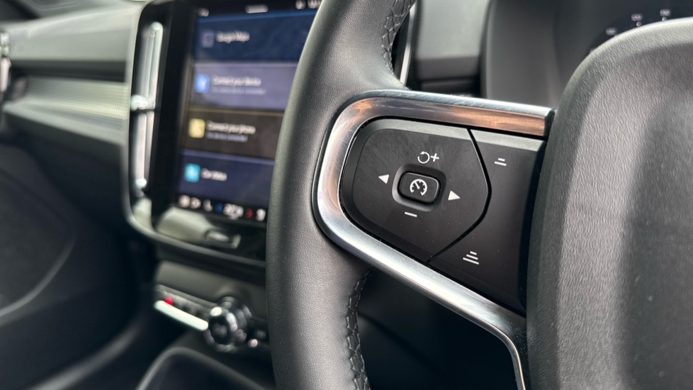 Used Volvo XC40 2024 for sale - 76826641: Photo 16