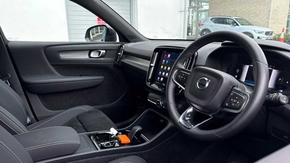 Used Volvo XC40 2024 for sale - 76826641: Photo 4