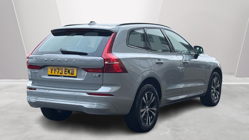 Used Volvo XC60 2023 for sale - 77890048: Photo 2