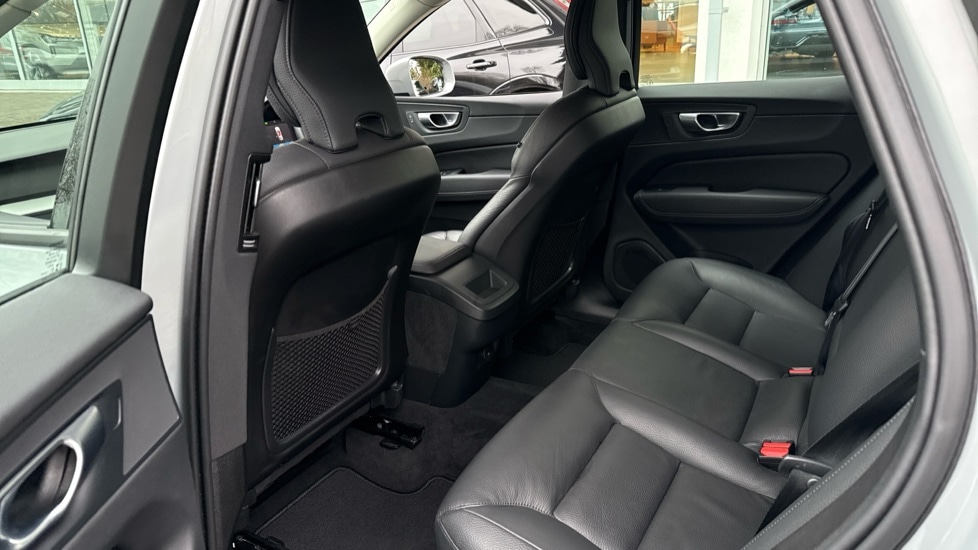 Used Volvo XC60 2023 for sale - 77890048: Photo 20