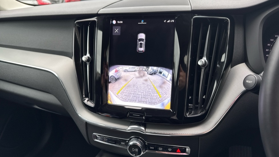 Used Volvo XC60 2023 for sale - 77890048: Photo 37