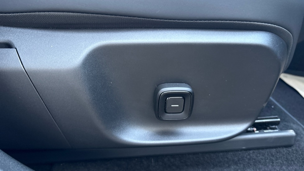 Used Volvo EX30 2025 for sale - 78172663: Photo 28