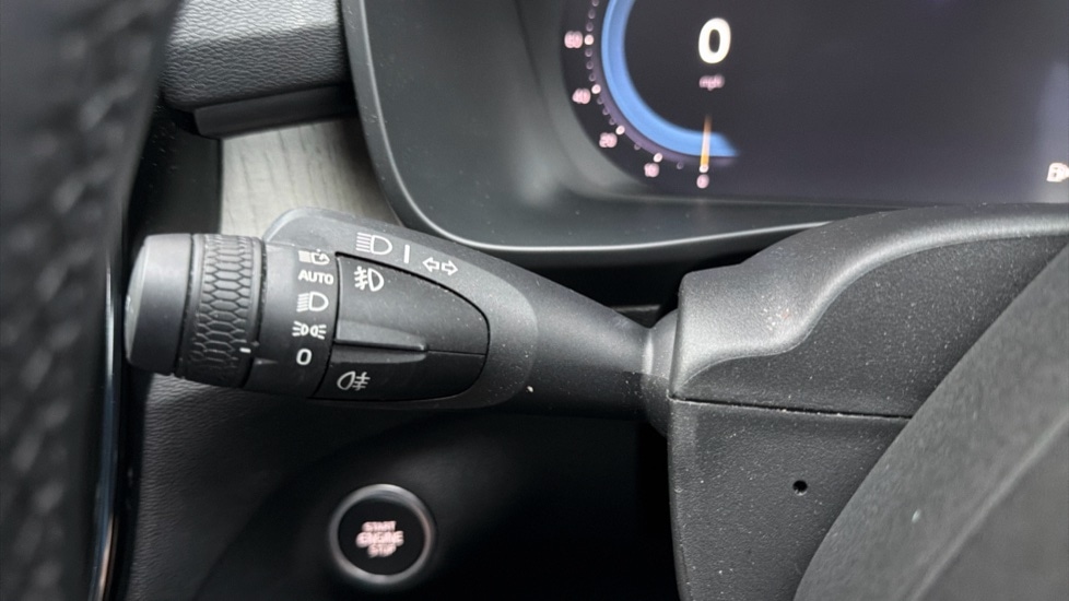 Used Volvo XC40 2023 for sale - 78061500: Photo 21