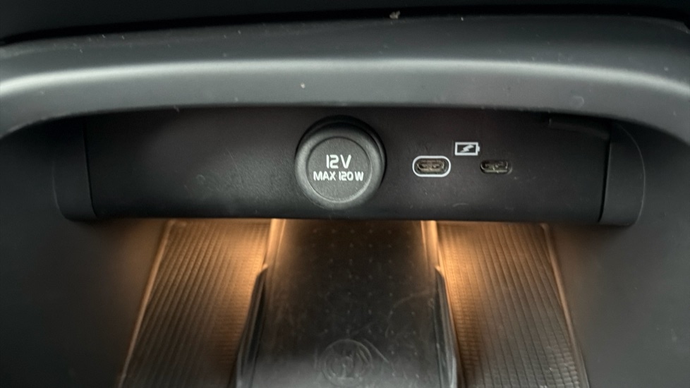 Used Volvo XC40 2023 for sale - 78061500: Photo 25