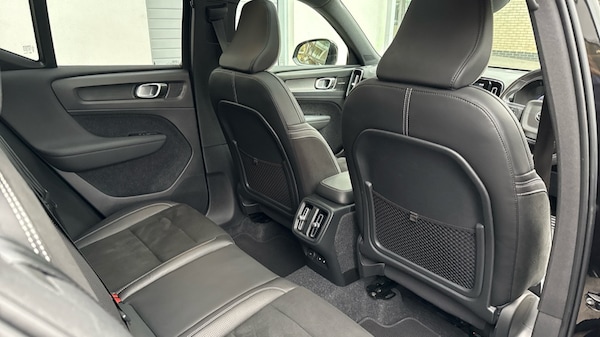 Used Volvo XC40 2020 for sale - 76261680: Photo 38