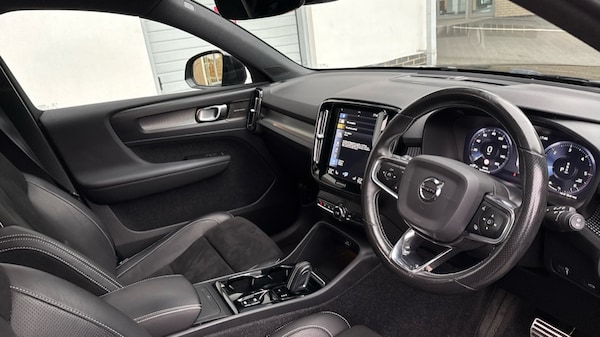 Used Volvo XC40 2020 for sale - 76261680: Photo 48