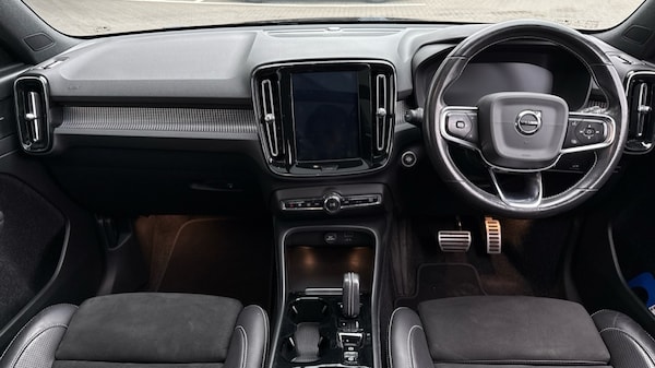Used Volvo XC40 2020 for sale - 76261680: Photo 5