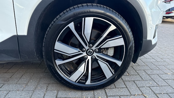 Used Volvo XC40 2021 for sale - 76229476: Photo 17