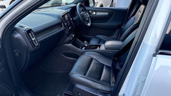Used Volvo XC40 2021 for sale - 76229476: Photo 23