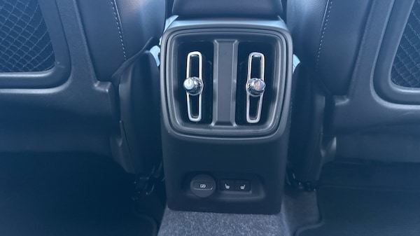 Used Volvo XC40 2021 for sale - 76229476: Photo 26