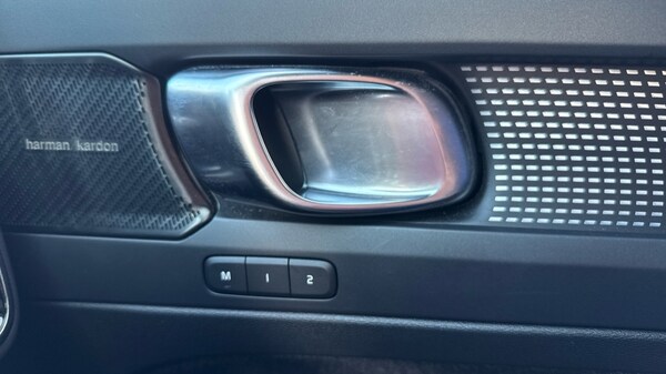 Used Volvo XC40 2021 for sale - 76229476: Photo 38