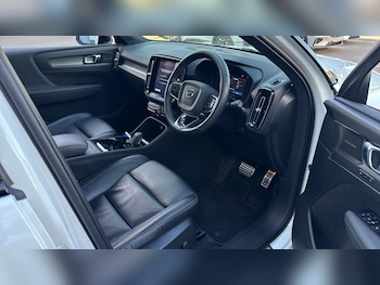 Used Volvo XC40 2021 for sale - 76229476: Photo 4