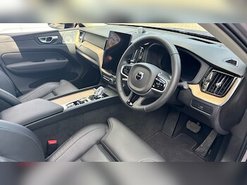 Used Volvo XC60 2025 for sale - 78080974: Photo