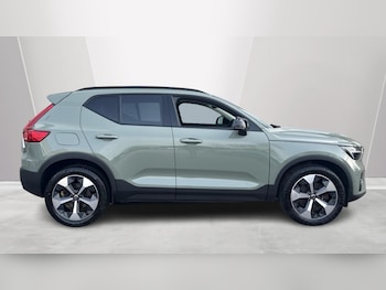 Used Volvo XC40 2022 for sale - 77648112: Photo