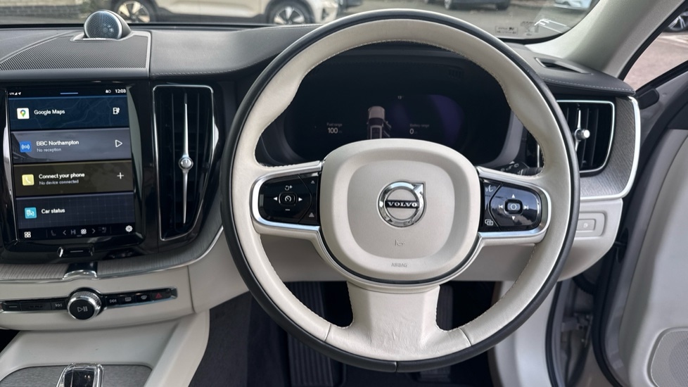 Used Volvo XC60 2022 for sale - 76927742: Photo 10