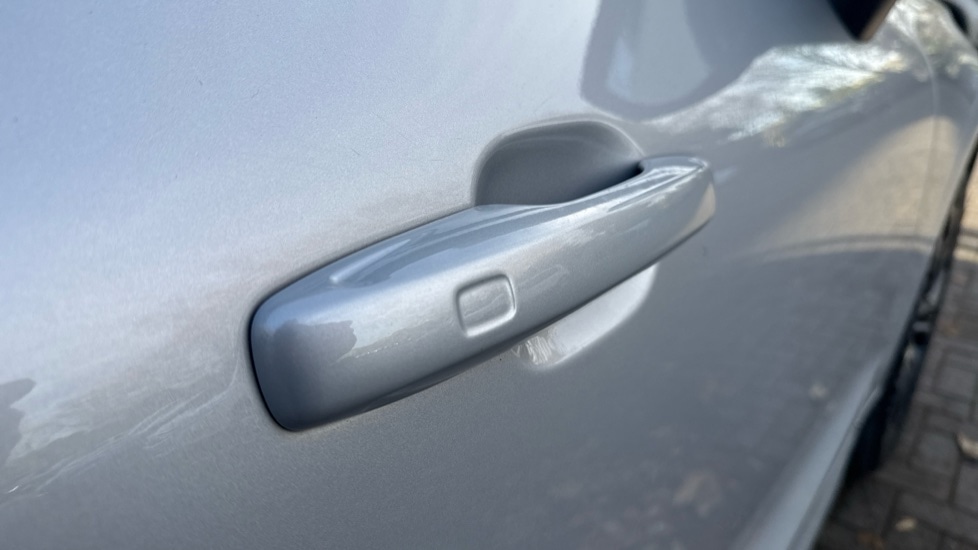 Used Volvo XC60 2022 for sale - 76927742: Photo 22