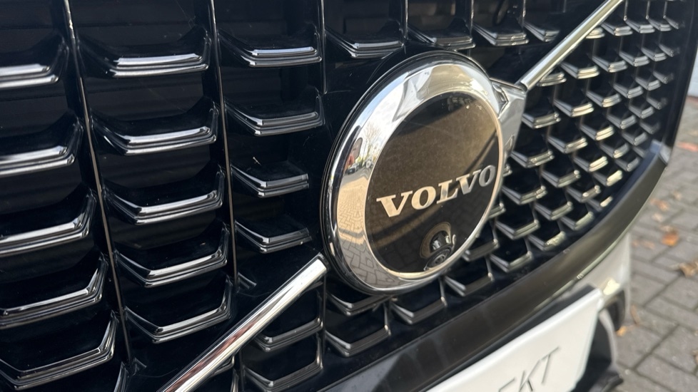 Used Volvo XC60 2022 for sale - 76927742: Photo 36