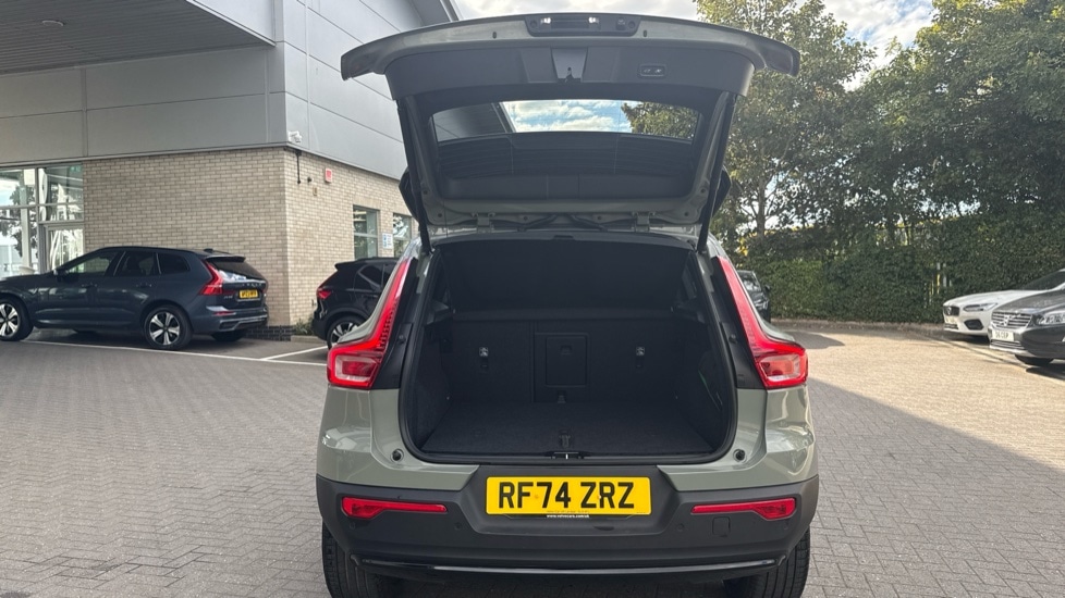 Used Volvo XC40 2025 for sale - 77004915: Photo 13