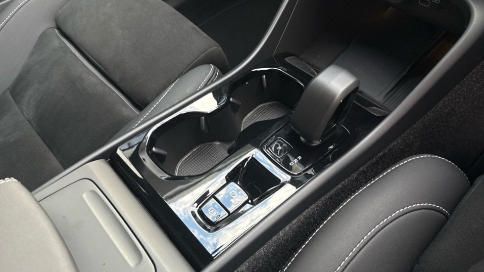 Used Volvo XC40 2025 for sale - 77004915: Photo 23