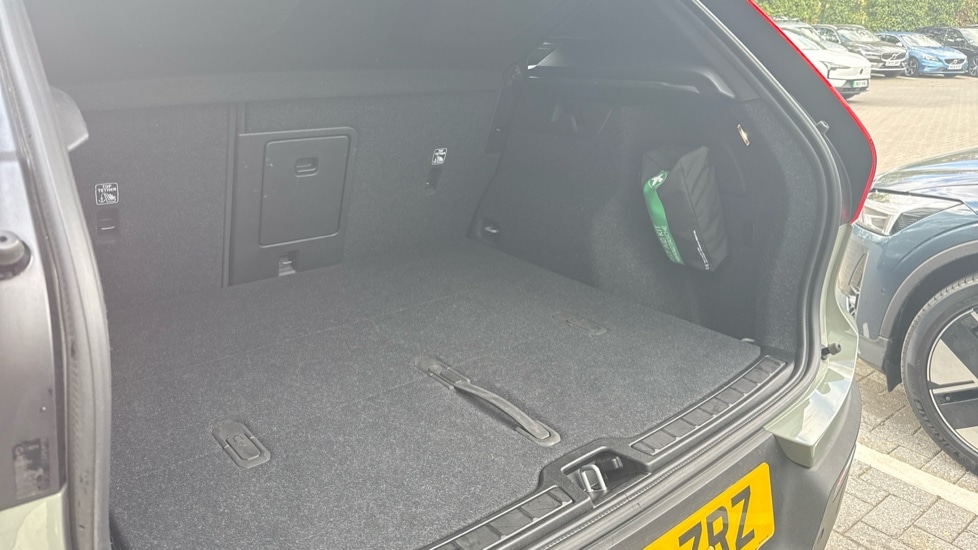 Used Volvo XC40 2025 for sale - 77004915: Photo 45