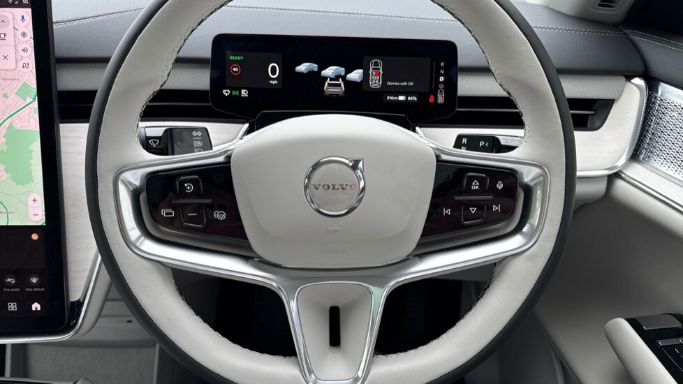 Used Volvo EX90 2025 for sale - 76375471: Photo 10