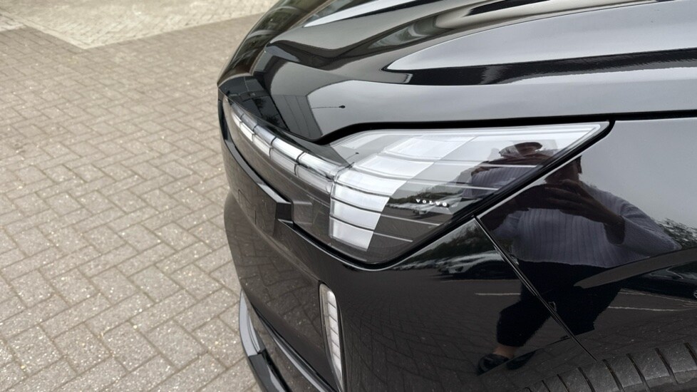 Used Volvo EX90 2025 for sale - 76375471: Photo 16