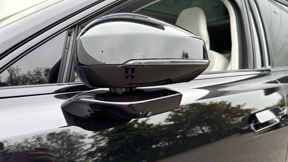 Used Volvo EX90 2025 for sale - 76375471: Photo 17