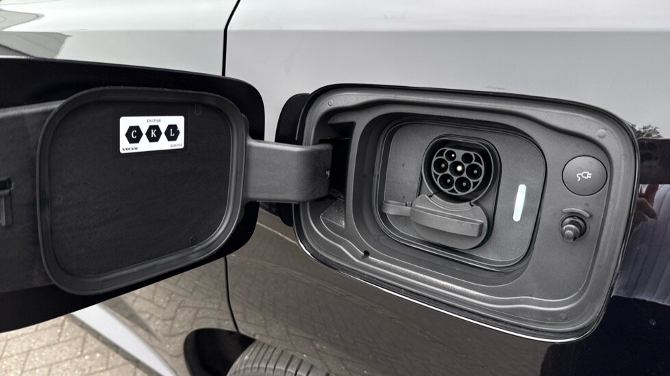 Used Volvo EX90 2025 for sale - 76375471: Photo 24