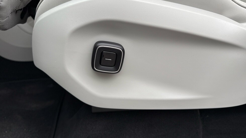 Used Volvo EX90 2025 for sale - 76375471: Photo 46