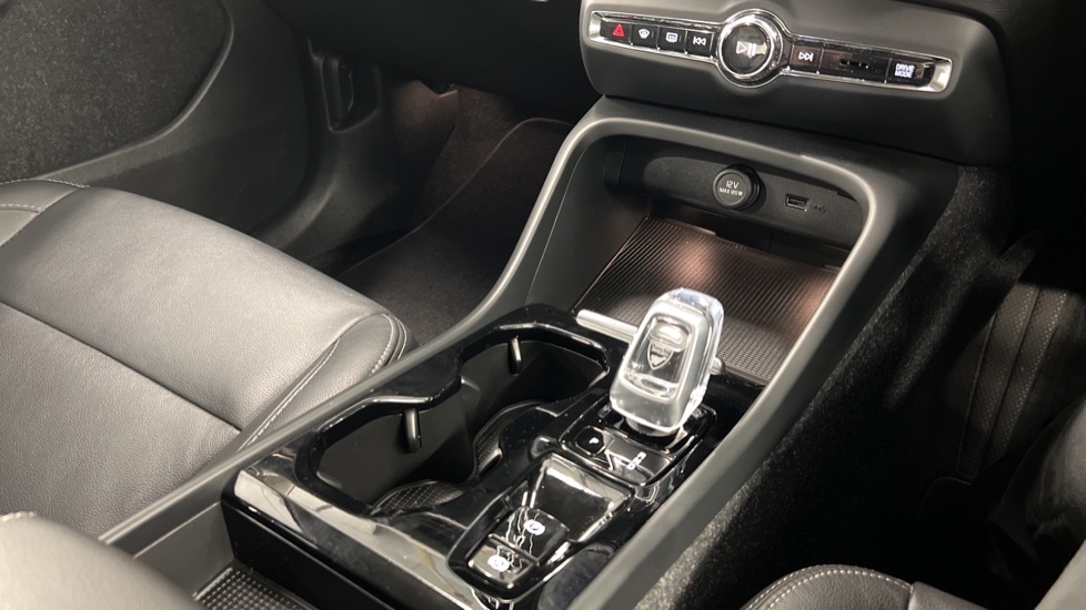 Used Volvo XC40 2020 for sale - 76438125: Photo 14