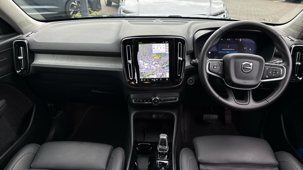 Used Volvo XC40 2025 for sale - 76914918: Photo 5