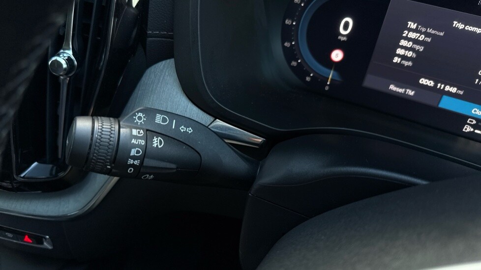 Used Volvo XC60 2025 for sale - 77397366: Photo 49