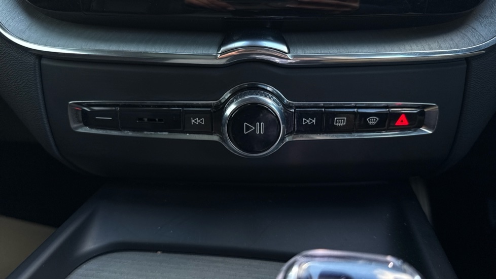 Used Volvo XC60 2025 for sale - 77397366: Photo 53