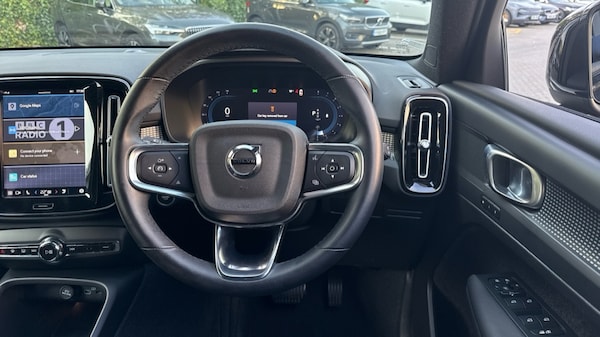 Used Volvo XC40 2023 for sale - 76249904: Photo 10