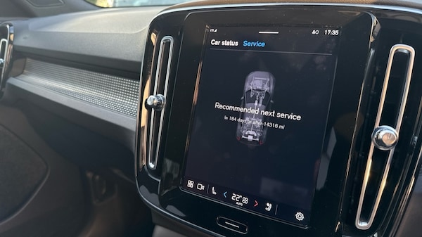 Used Volvo XC40 2023 for sale - 76249904: Photo 14