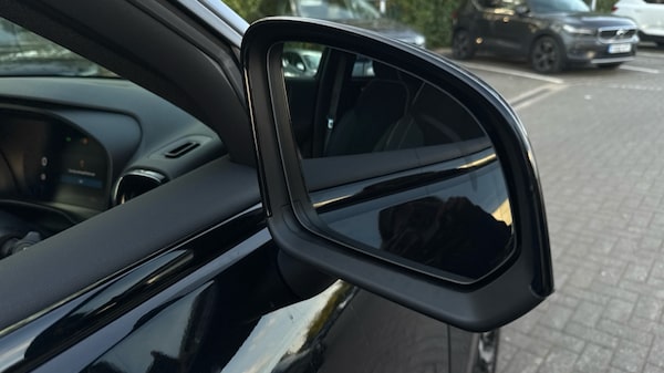 Used Volvo XC40 2023 for sale - 76249904: Photo 22