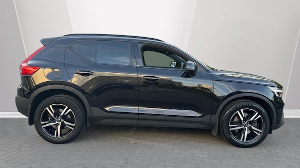 Used Volvo XC40 2023 for sale - 76249904: Photo 3