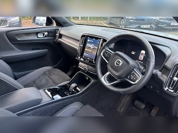 Used Volvo C40 2022 for sale - 76842009: Photo