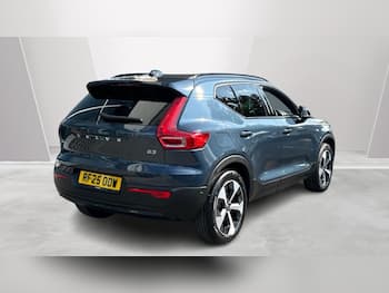 Used Volvo XC40 2025 for sale - 79602667: Photo