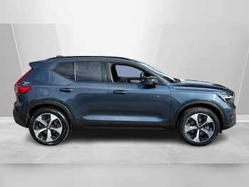 Used Volvo XC40 2025 for sale - 79602667: Photo