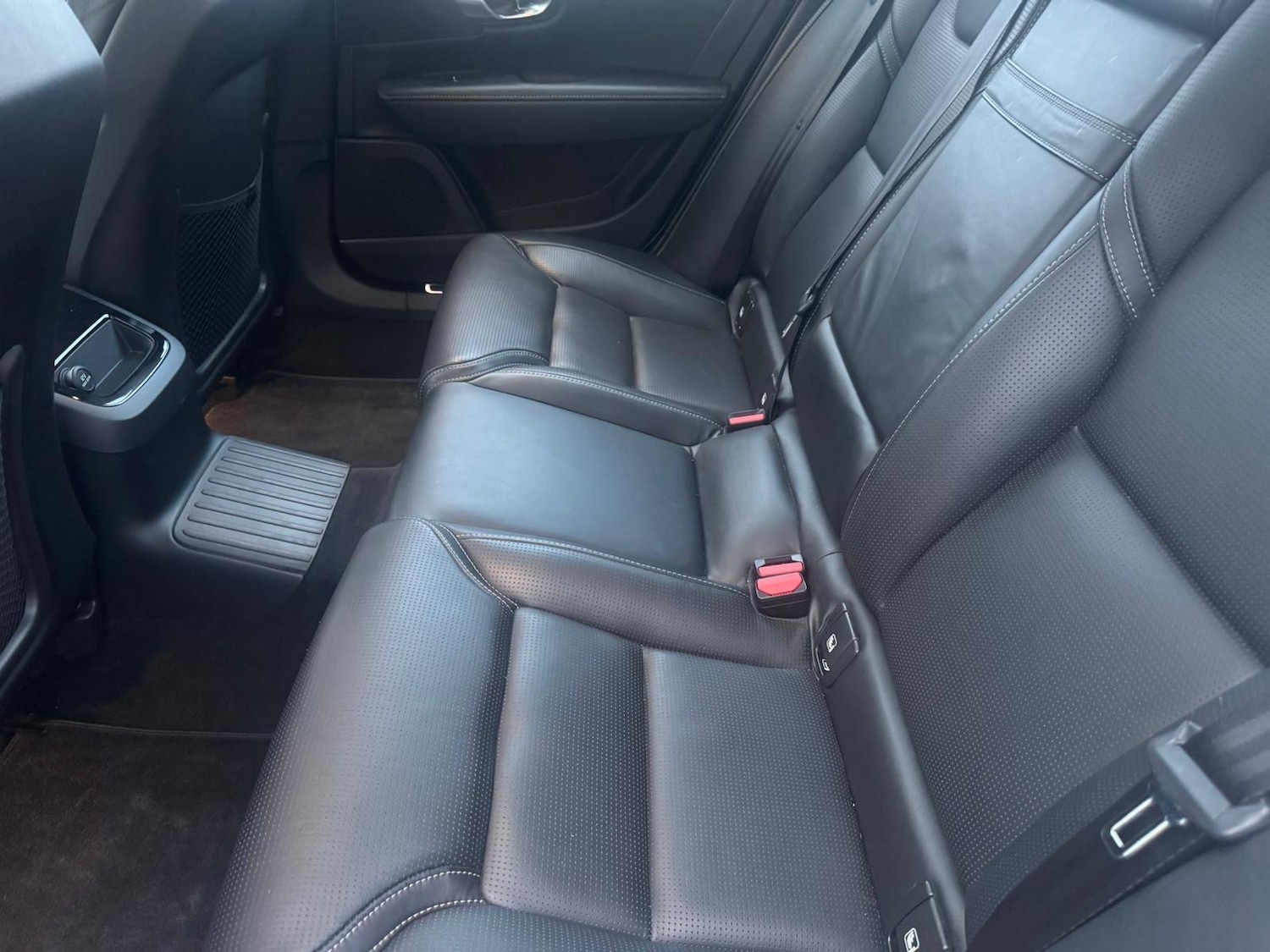 Used Volvo V90 2018 for sale - 77988787: Photo 10